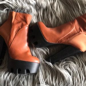FRH Cognac Booties